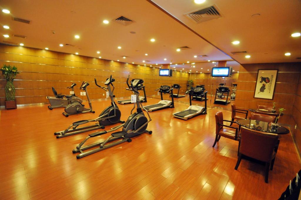 Shan Dong Hotel Цзінань Екстер'єр фото