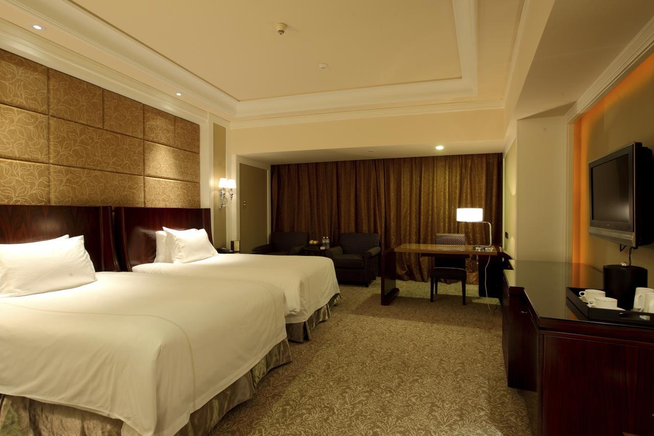 Shan Dong Hotel Цзінань Екстер'єр фото