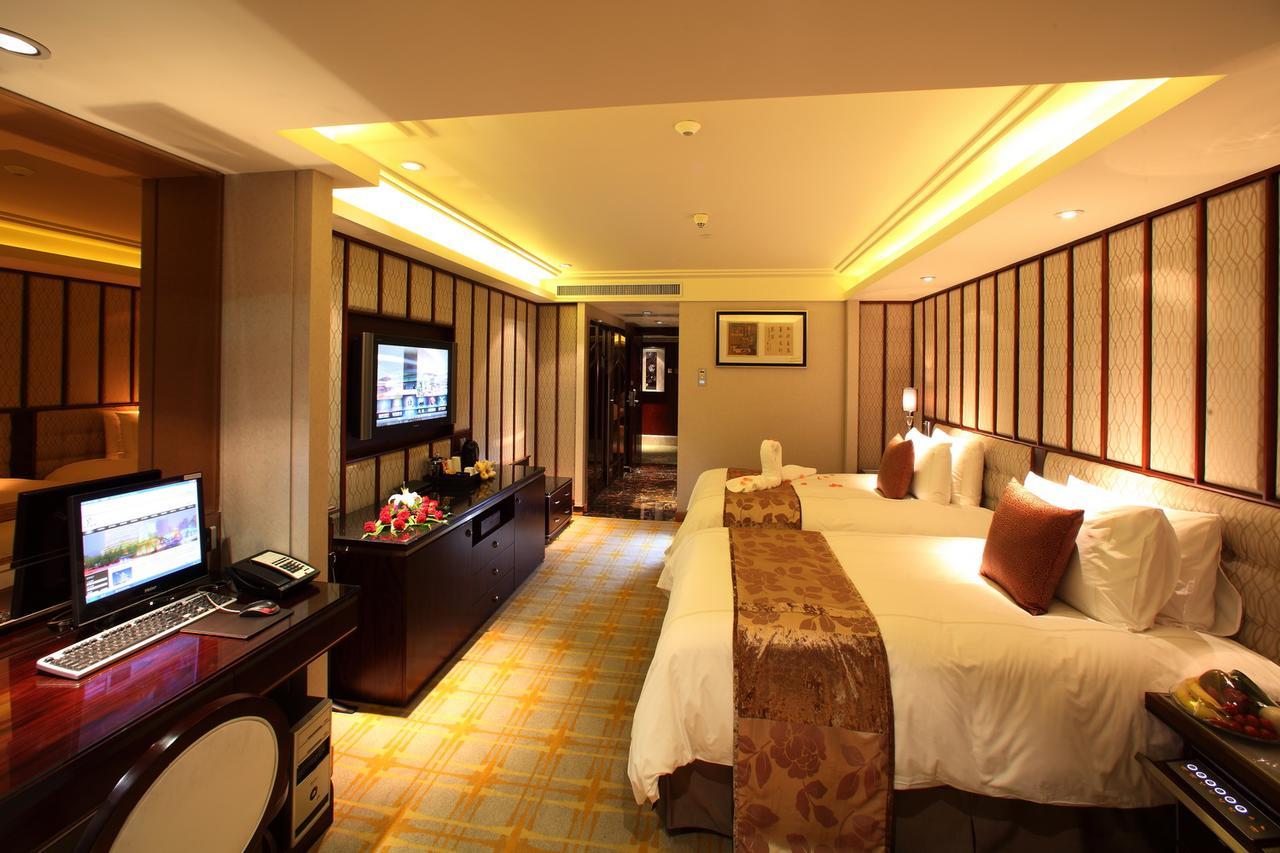 Shan Dong Hotel Цзінань Екстер'єр фото