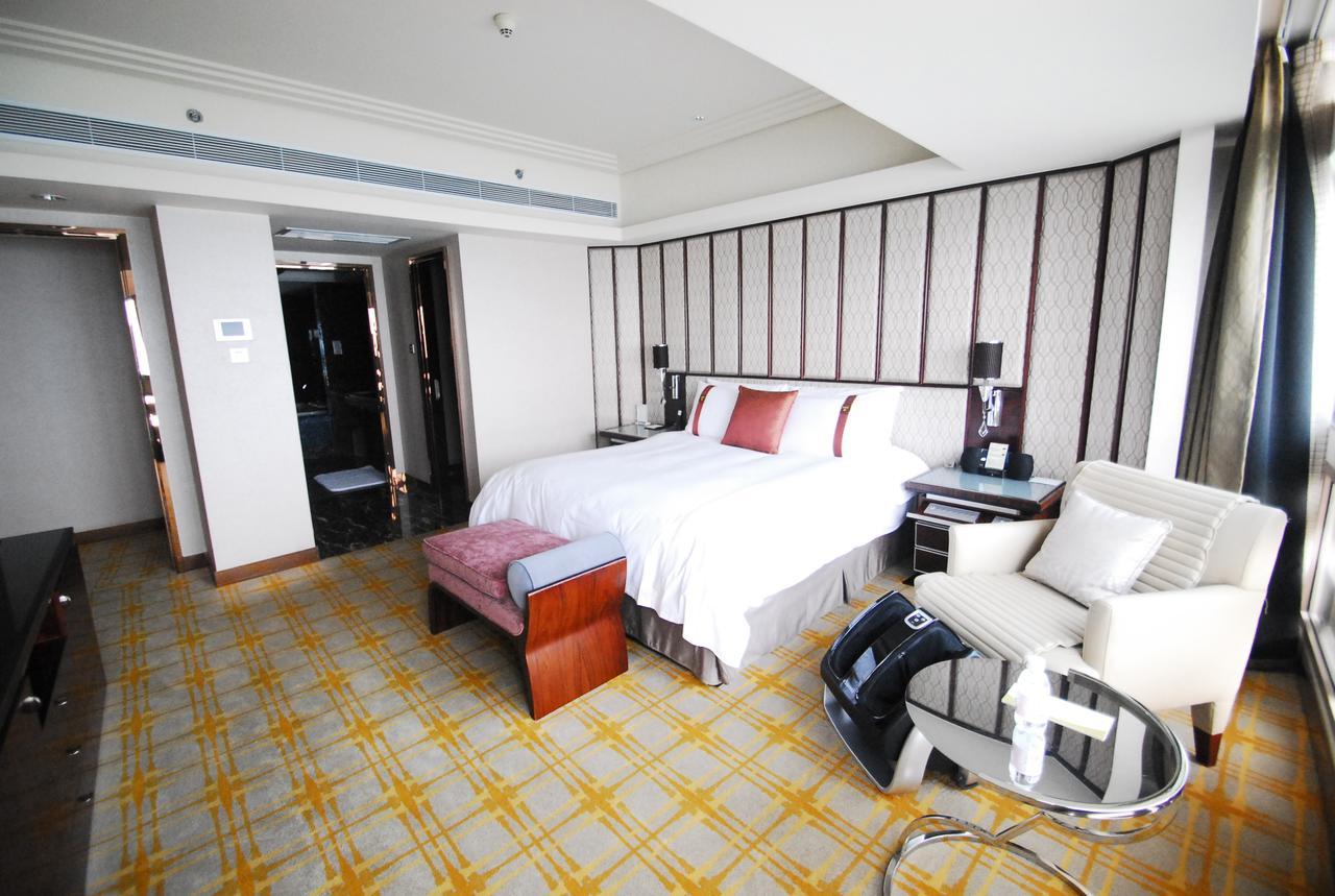 Shan Dong Hotel Цзінань Екстер'єр фото