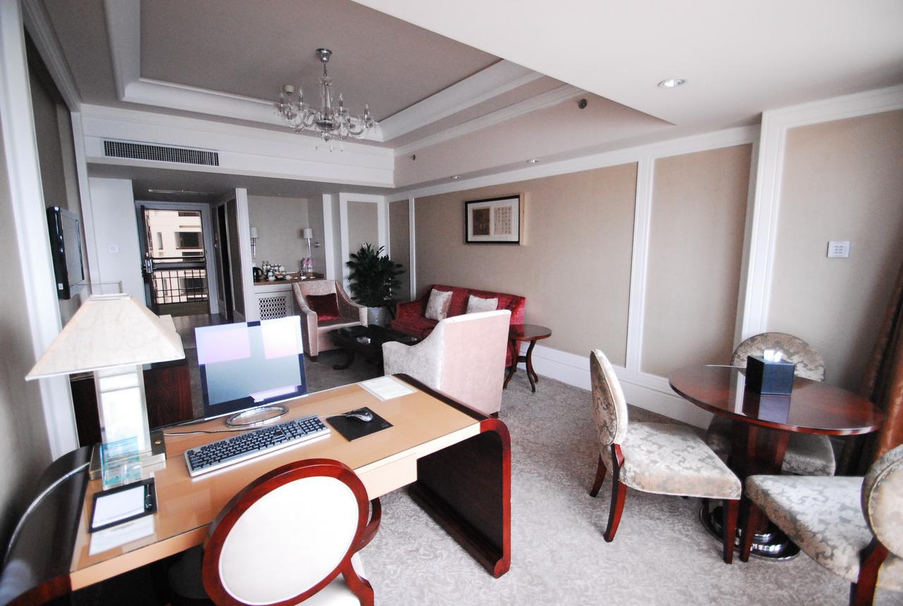 Shan Dong Hotel Цзінань Екстер'єр фото