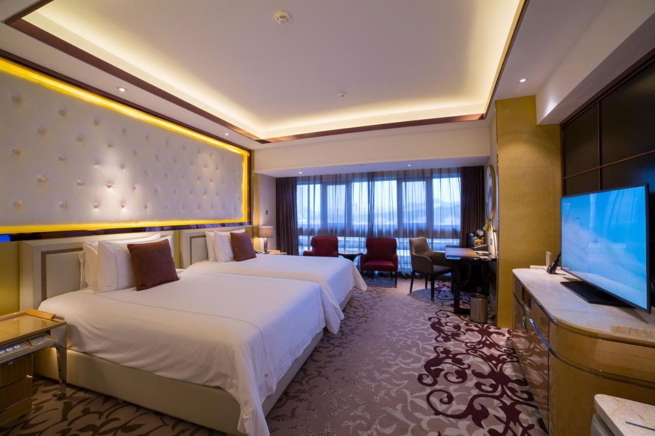 Shan Dong Hotel Цзінань Екстер'єр фото