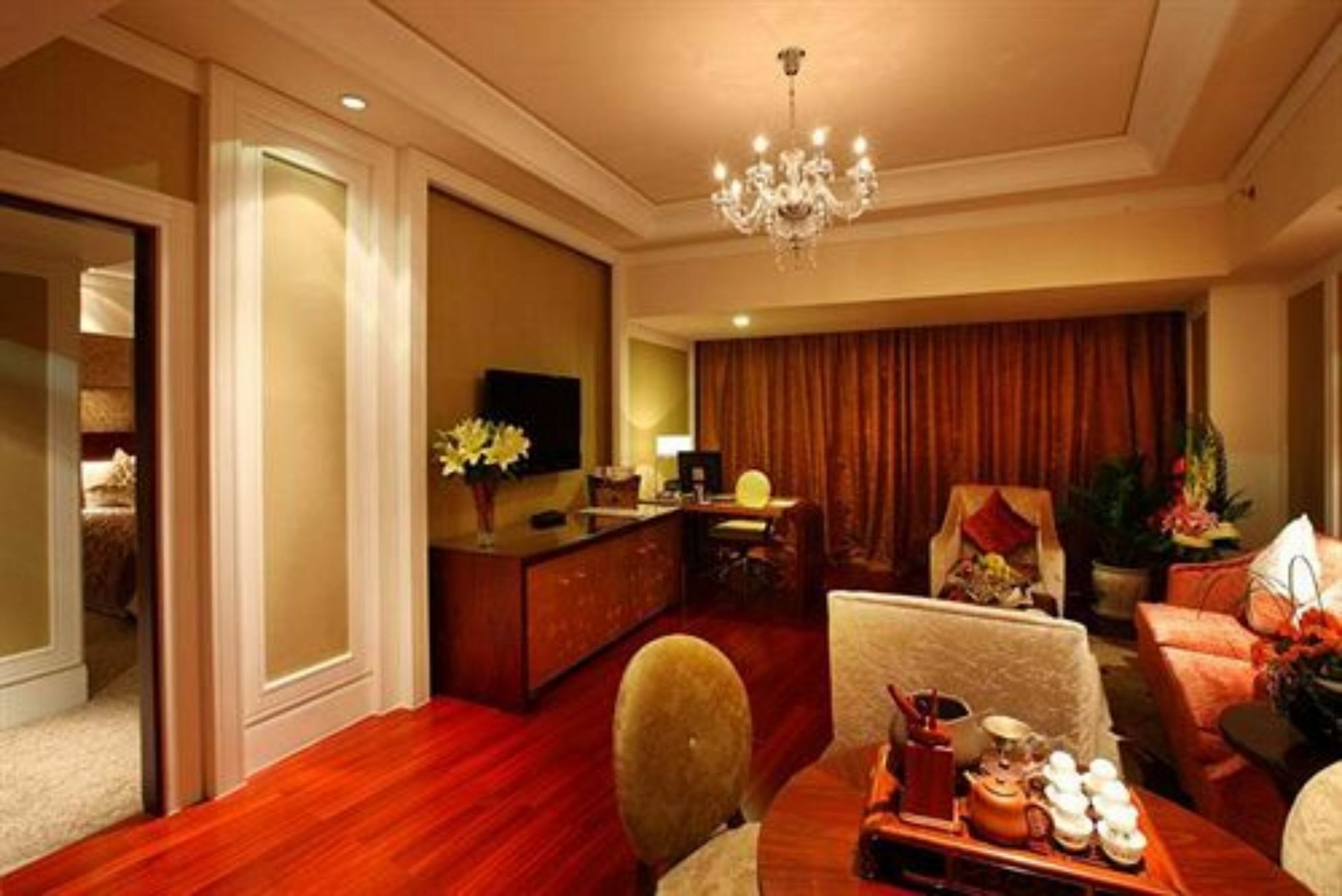 Shan Dong Hotel Цзінань Екстер'єр фото