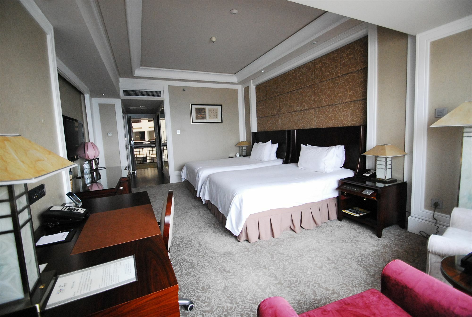 Shan Dong Hotel Цзінань Екстер'єр фото